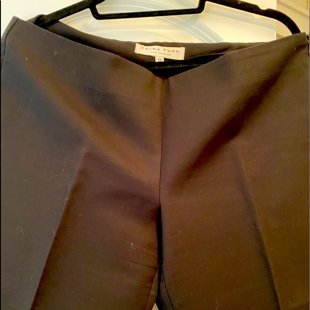 Trina Turk.  Stunning Cropped Black Pant.